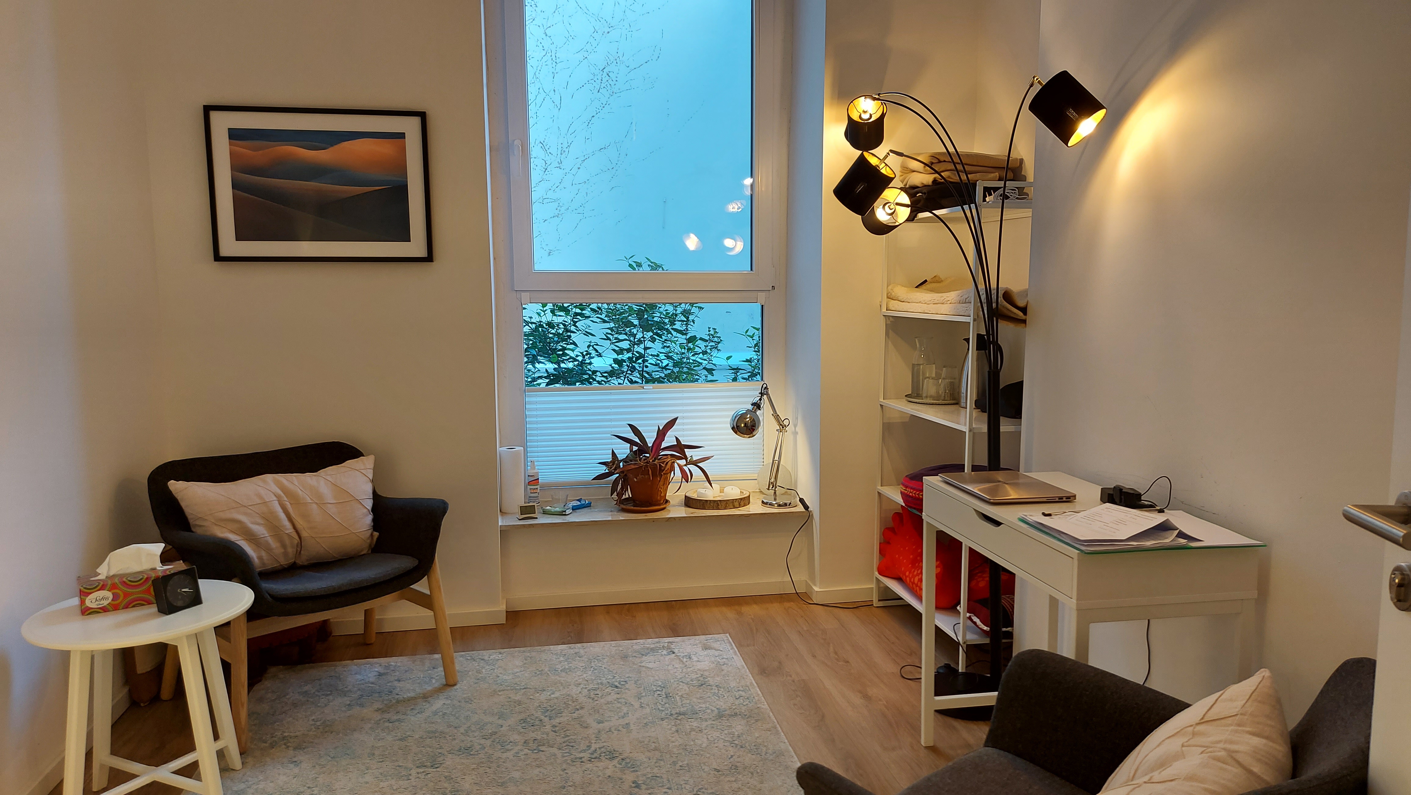 Picture small counselling room Picture small counselling room